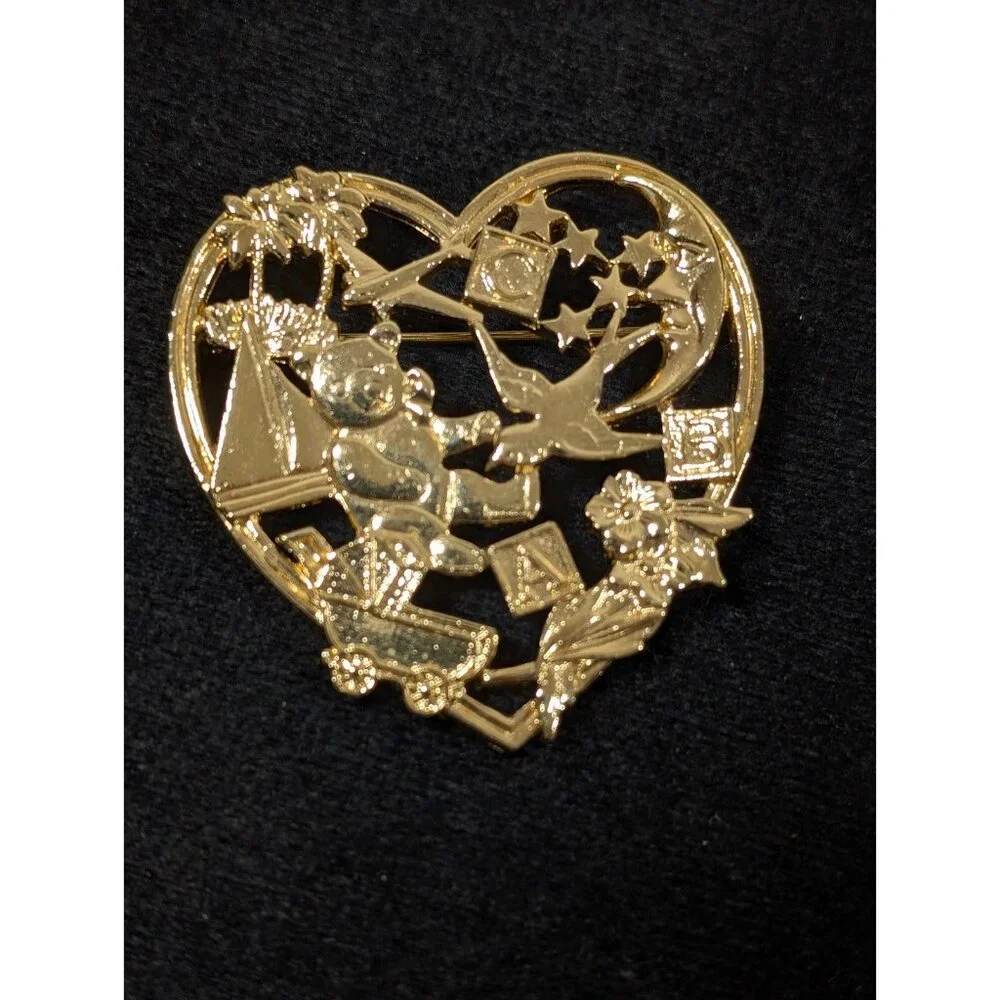 Vintage Avon Sweet Memories‎ Heart Pin Gold Tone Teddy Bear ABC Brooch